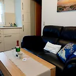 Wattwurm In By Interhome Appartement *